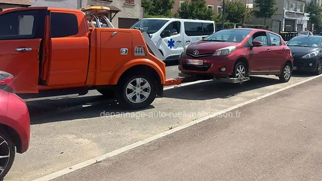 Dépannage auto à Rueil-Malmaison et ses environ Dépannage auto à Rueil-Malmaison et ses environs